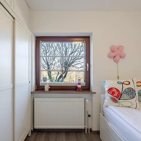 Apartament Robbennest